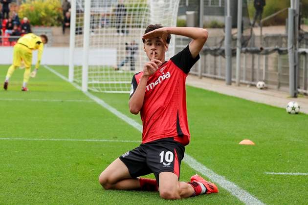 Kerim Alajbegovic Bayer 04 Leverkusen celebrates scoring his teams second goal, UEFA Youth League 2024 25 League Phase MD2, Bayer 04 Leverkusen v AC Milan, Ulrich Haberland Stadion, October 5, 2024 in Leverkusen, Germany Photo by Marco Steinbrenner DeFodi Images Kerim Alajbegovic Bayer 04 Leverkusen celebrates after scoring his teams second goal, UEFA Youth League 2024 25 League Phase MD2, Bayer 04 Leverkusen v AC Milan, Ulrich Haberland Stadion, October 5, 2024 in Leverkusen, Germany Photo by Marco Steinbrenner DeFodi Images Defodi 700 lev milan u19 20241001 170 Defodi-700