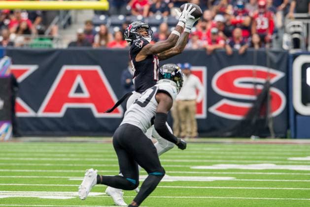 NFL, American Football Herren, USA 2024: Jaguars vs Texans SEP 29 September 29, 2024: Houston Texans wide receiver Nico Collins (12) makes a catch while being defended by Jacksonville Jaguars cornerback Montaric Brown (30) during a game between the Jacksonville Jaguars and the Houston Texans in Houston, TX. ..Trask Smith CSM (Credit Image: Â Trask Smith Cal Media) EDITORIAL USE ONLY Copyright: xx ZUMA-20240929_zma_c04_325.jpg TraskxSmithx csmphotothree300713