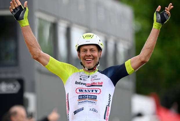 Brussels Cycling Classic 2022 Cycling Race BRUSSELS, BELGIUM - JUNE 05 : Van Der Hoorn Taco (NED) of Intermarche - Wanty - Gobert Materiaux celebrates the win during the Flanders Classics 10th Brussels Cycling Classic cycling race with start and finish in Brussels on June 05, 2022 in Brussels, Belgium, 5 06 2022 Brussels Belgium  Copyright: xNicoxVereeckenx 10983689-084