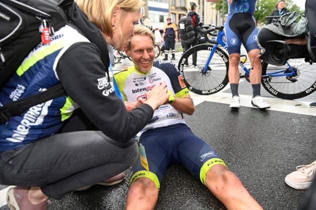 Brussels Cycling Classic 2022 Cycling Race BRUSSELS, BELGIUM - JUNE 05 : Van Der Hoorn Taco (NED) of Intermarche - Wanty - Gobert Materiaux exhausted after winning the Flanders Classics 10th Brussels Cycling Classic cycling race with start and finish in Brussels on June 05, 2022 in Brussels, Belgium, 5 06 2022 Brussels Belgium  Copyright: xNicoxVereeckenx 10983689-100