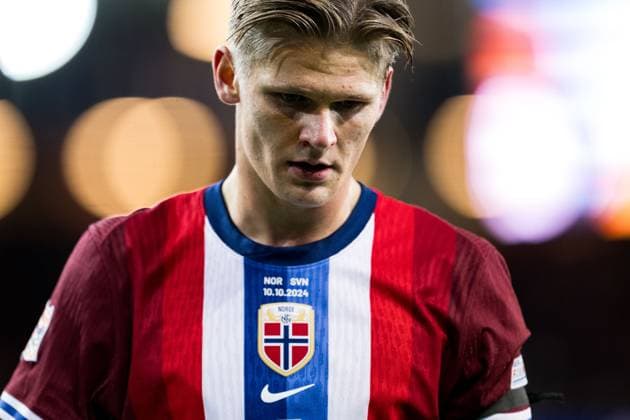 241010 David Moller Wolfe of Norway during the Nations League football match between Norway and Slovenia on October 10, 2024 in Oslo Photo Vegard Grott BILDBYRAN kod VG VG0670 bbeng fotboll football soccer fotball nations league landskamp norge norway slovenien slovenia  Copyright: VEGARDxGRoTT BB241010VG040