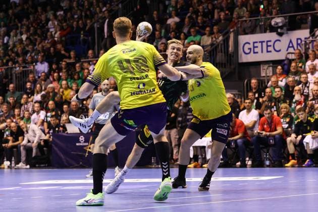 Gisli Kristjansson SC Magdeburg,10 vs Artsem Karalek r ,KS Kielce,50 and Tomasz Gebala KS Kielce,48 Handball EHF Champions League Season 2024 2025 Group B SC Magdeburg vs Industria Kielce in the GETEC Arena in Magdeburg Action,Handball,Germany,10 10 2024