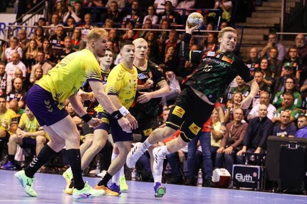 Gisli Kristjansson SC Magdeburg,10 vs Tomasz Gebala KS Kielce,48 Handball EHF Champions League Season 2024 2025 Group B SC Magdeburg vs Industria Kielce at the GETEC Arena in Magdeburg Action,Handball,Germany,10 10 2024