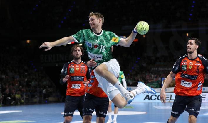 Mathias Gidsel scores a goal against goalkeeper Mikael Appelgren Sport Handball HBL Bundesliga Men 6 Matchday Season 2024 2025 13 10 2024 Füchse Berlin vs Rhein Neckar Löwen RNL
