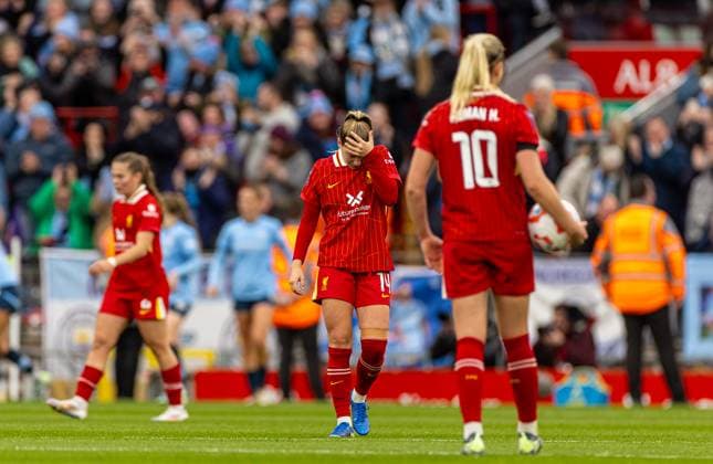Football - FA Women™s Super League - Liverpool FC Women v Manchester City FC Women LIVERPOOL, ENGLAND - Sunday, October 13, 2024: Liverpool s Marie Höbinger reacts as Manchester City score a late winning goal during the FA Women™s Super League game between Liverpool FC Women and Manchester City FC Women at Anfield. Man City won 2-1. (Photo by David Rawcliffe Propaganda) LIVERPOOL Anfield MERSEYSIDE ENGLAND Copyright: xPropagandaxPhotoxAgencyx P2024-10-13-Liverpool_W_Man_City_W-80