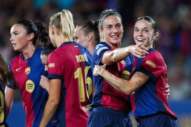Sport Bilder des Tages Barcelona, Spain, Oct 15th 2024: Alexia Putellas (11 FC Barcelona, Barca and Maria Leon Mapi (4 FC Barcelona) celebrating after scoring during the UEFA Womens Champions League football match between FC Barcelona and Hammarby at the Johan Cruyff Stadium in Barcelona, Spain (Judit Cartiel SPP) Copyright: xJuditxCartiel SPPx spp-en-JuCa-JUCA3798