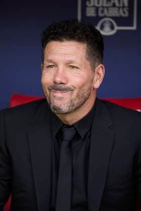 Diego Pablo Simeone, head coach Atletico de Madrid looks on during the LaLiga match between AtlÃ tico Madrid and CD LeganÃ s at Civitas Metropolitano on October 20, 2024 in Madrid, Spain Photo by Manu Reino DeFodi Images not used in POL SRB CRO FRA GBR NED ITA USA Defodi 071 ATMLEG20241020 013 Defodi-071 not used in POL SRB CRO FRA GBR NED ITA USA