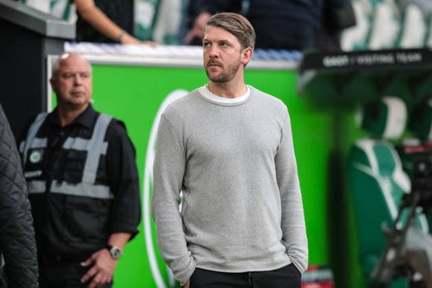 Head of Licensing Peter Niemeyer Werder Bremen 1 Soccer Bundesliga Season 2024 2025 VfL Wolfsburg vs Werder Bremen at the Volkswagen Arena in Wolfsburg Soccer,Germany,Man,Men,20 10 2024
