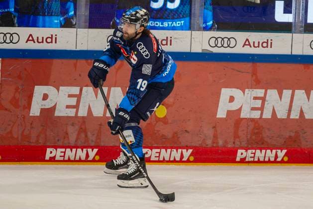 Ingolstadt, Germany October 24, 2024 Penny DEL 2024 2025 Sp 12 ERC Ingolstadt vs Eisbären Berlin In the picture Wojciech Stachowiak ERC Ingolstadt Saturn Arena Bayern Copyright: xFotostandx xSchäferx