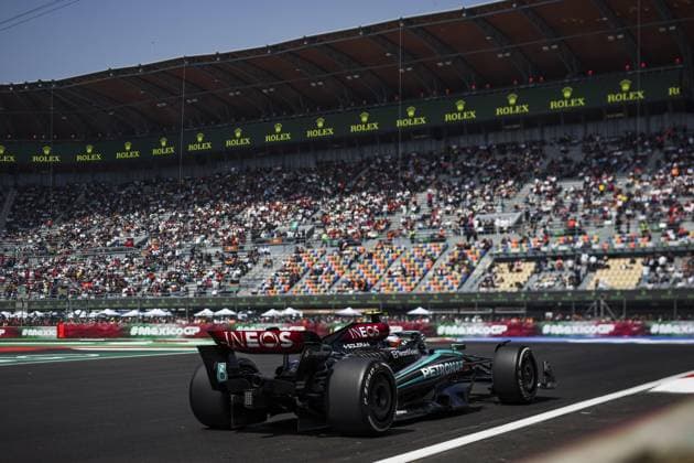 12 KIMI ANTONELLI Andrea (ita), Mercedes AMG F1 Team W15, action during the Formula 1 Gran Premio de la Ciudad de Mexico 2024, 20th round of the 2024 Formula One World Championship, WM, Weltmeisterschaft from October 25 to 27, 2024 on the Autodromo Hermanos Rodriguez, in Mexico City, Mexico - F1 - MEXICO CITY GRAND PRIX 2024 DPPI Panoramic  241025_R20_MESSICO_DP_FGDN7467