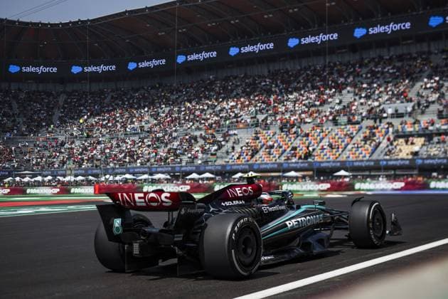 12 KIMI ANTONELLI Andrea (ita), Mercedes AMG F1 Team W15, action during the Formula 1 Gran Premio de la Ciudad de Mexico 2024, 20th round of the 2024 Formula One World Championship, WM, Weltmeisterschaft from October 25 to 27, 2024 on the Autodromo Hermanos Rodriguez, in Mexico City, Mexico - F1 - MEXICO CITY GRAND PRIX 2024 DPPI Panoramic  241025_R20_MESSICO_DP_FGDN7540