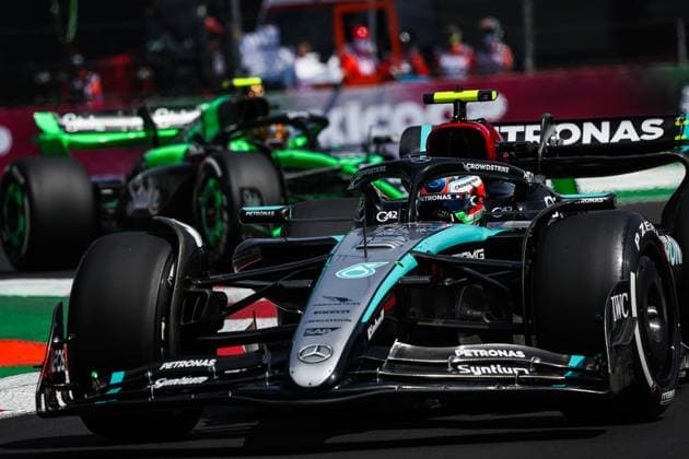 KIMI ANTONELLI Andrea (ita), Mercedes AMG F1 Team W15, action during the Formula 1 Gran Premio de la Ciudad de Mexico 2024, 20th round of the 2024 Formula One World Championship, WM, Weltmeisterschaft from October 25 to 27, 2024 on the Autodromo Hermanos Rodriguez, in Mexico City, Mexico - F1 - MEXICO CITY GRAND PRIX 2024 DPPI Panoramic  241025_R20_MESSICO_DP_AV3_0591