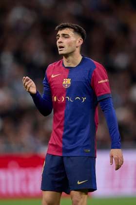 October 26, 2024, Madrid, Madrid, Spain: Pedri of FC Barcelona, Barca during La Liga football match between Real Madrid CF v FC Barcelona at Santiago Bernabeu Stadium in Madrid, Spain, October 26, 2024 Madrid Spain - ZUMAa206 20241026_zsp_a206_060 Copyright: xRubenxAlbarranx