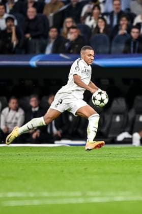 Kylian Mbappe Real Madrid CF controls the Ball during the UEFA Champions League 2024 25 League Phase MD3 match between Real Madrid C F and Borussia Dortmund at Estadio Santiago BernabÃ u on October 22, 2024 in Madrid, Spain not used in POL SRB CRO FRA GBR NED ITA USA Defodi 541 REABVB20241022 382 Defodi-541 not used in POL SRB CRO FRA GBR NED ITA USA