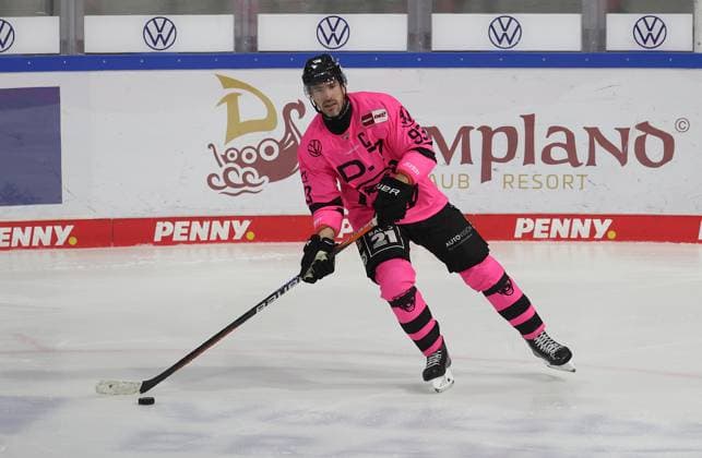 Spncer Machacek Grizzlys Wolfsburg Ice Hockey, DEL, Penny DEL, Men, Men, Season 2024 2025 Grizzlys Wolfsburg vs Adler Mannheim, 4 6