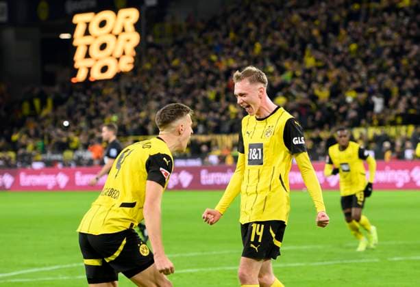 Cheering Maximilian Maxi BEIER r DO after his goal to 1 1, with Nico SCHLOTTERBECK DO Football 1 Bundesliga, Matchday 9, Borussia Dortmund DO RB Leipzig L , on 02 11 2024 in Dortmund Germany DFL regulations prohibit any use of photographs as image sequences and or quasi video Â