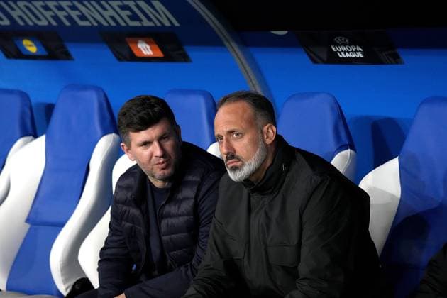 07 11 2024, PreZero Arena, Sinsheim, Europa League, TSG 1899 Hoffenheim vs Olympique Lyon , in the picture Managing Director Sport Andreas Schicker Hoffenheim , Coach Pellegrino Matarazzo Hoffenheim Photo by Hasan Bratic DeFodi Images not used in POL SRB CRO FRA GBR NED ITA USA Defodi 506 20241107 hbr 1139 Defodi-506 not used in POL SRB CRO FRA GBR NED ITA USA Steuer-Nr.: 30 807 6032 6;