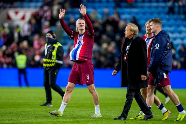 Soccer, Nations League Norway Kazakhstan Oslo, Norway 20241117 Erling Braut Haaland after the football match in the national league between Norway and Kazakhstan at Ullevaal Stadium Photo Fredrik Varfjell NTB Oslo Norway EDITORIAL USE ONLY RESTRICTED USE FOR BETTING COMPANIES  Copyright: xFredrikxVarfjellx xNTBx