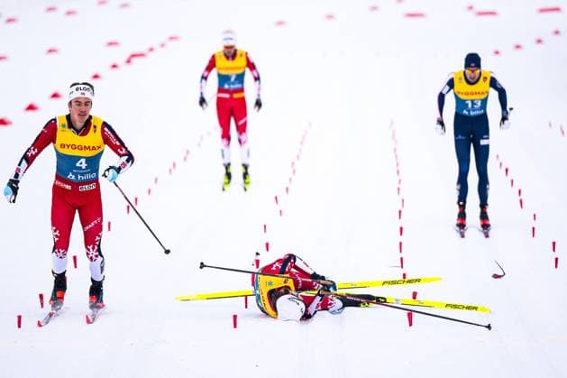 241122 Amund Korsaeth of Norway in pain during the men™s cross country skiing sprint semi final during Beitosprinten 2020 on November 22, 2024 in Beitostolen Photo Marius Simensen BILDBYRAN COP 238 bbeng beitosprinten beitostolen cross country skiing langrenn mens sprint norge skidor  Copyright: MARIUSxSIMENSEN BB241122BB406