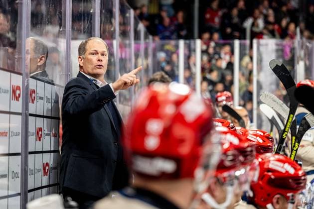 Steve Walker Trainer, Coach, Headcoach, Schwenninger Wild Wings, SWW , Nuernberg Ice Tigers vs Schwenninger Wild Wings, Eishockey, Penny DEL, 18 Spieltag, 22 11 2024, Nuernberg Ice Tigers vs Schwenninger Wild Wings, Eishockey, Penny DEL, 18 Spieltag, 22 11 2024 Nuernberg Copyright: xEibner-Pressefoto ThomasxHahnx EP_THN