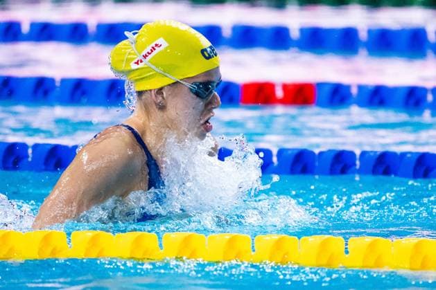 241215 Olivia Klint Ipsa of Sweden competes in women™s 4x100 meter medley relay during day 6 of the 2024 World Aquatics Short Course Swimming Championships on December 15, 2024 in Budapest Photo Emma Wallskog BILDBYRAN COP 320 EW0471 swimming swimming svomming 2024 fina short course world swimming championships bbeng kortbane vm world championship 25m short course kortbana vm sverige sweden  Copyright: EMMAxWALLSKOG BB241215EW016