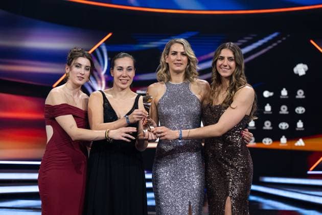 Elisa Mevius, Svenja Brunckhorst, Sonja Greinacher, Marie Reichert 3x3 Basketball, Olympic Champions Paris 2024 with the Team of the Year Award, GER, Sportswoman of the Year 2024, Gala at Kurhaus Baden Baden, 15 12 2024 GER, Sportswoman of the Year 2024, Gala at Kurhaus Baden Baden, 15 12 2024 Baden Baden Copyright: xEibner-Pressefoto Memmlerx EP_MMR