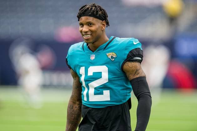 NFL, American Football Herren, USA 2021: Jaguars vs Texans SEP 12 September 12, 2021: Jacksonville Jaguars wide receiver Tyron Johnson (12) prior to an NFL football game between the Jacksonville Jaguars and the Houston Texans at NRG Stadium in Houston, TX. The Texans won the game 37 to 21...Trask Smith CSM Houston TX U.S. EDITORIAL USE ONLY Copyright: xx ZUMA-20210912_zaf_c04_757.jpg TraskxSmithx csmphototwo788853