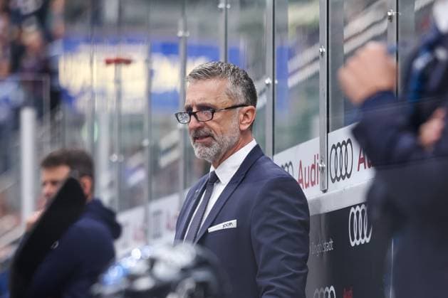 Mark French ERC Ingolstadt, Head Coach , GER, ERC Ingolstadt vs Schwenninger Wild Wings, Ice Hockey, Penny DEL, Matchday 28, Season 2024 2025, 20 12 2024, GER, ERC Ingolstadt vs Schwenninger Wild Wings, Ice Hockey, Penny DEL, Matchday 28, Season 2024 2025, 20 12 2024 Ingolstadt Copyright: xEibner-Pressefoto JennixMaulx EP_JML