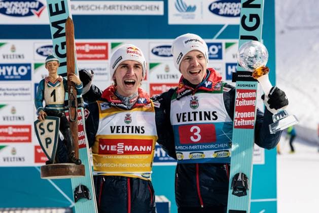 Four Hills Tournament Garmisch Partenkirchen Final Men Season 2024 25 01 01 2025 Daniel Tschofenig Austria celebrates 1st place, Michael Hayboeck Austria 3rd place Four Hills Tournament Garmisch Partenkirchen Final Men Season 2024 25, Garmisch Partenkirchen, Olympiaschanze on 01 01 2025 Copyright: xBEAUTIFULxSPORTS Wunderlx