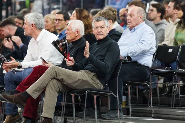 Herbert Hainer FC Bayern Muenchen, President , with Uli Hoeness FC Bayern Muenchen, Honorary President , GER, FC Bayern Muenchen vs Alba Berlin, Basketball, easycredit Basketball Bundesliga, BBL, Matchday 19, Season 2024 2025, 02 02 2025, GER, FC Bayern Muenchen vs Alba Berlin, Basketball, easycredit Basketball Bundesliga, BBL, Matchday 19, Season 2024 2025, 02 02 2025 Muenchen Copyright: xEibner-Pressefoto JennixMaulx EP_JML