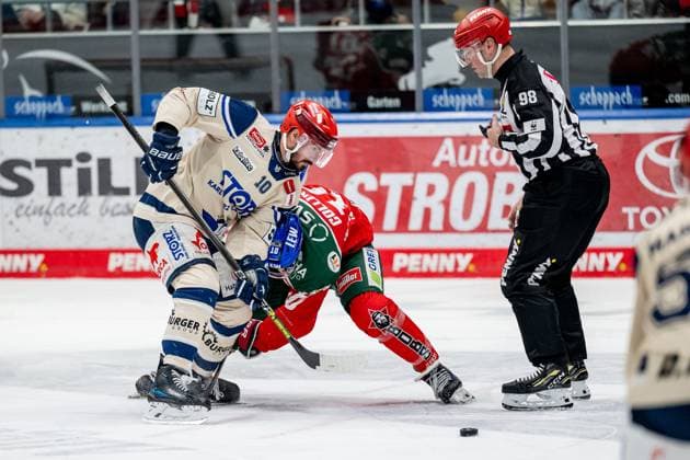 Linesperson Maksim Cepik executes a faceoff between Mirko Hoefflin Schwenninger Wild Wings, 10 and Chris Collins Augsburger Panther, 10 GER, Augsburger Panther vs Schwenninger Wild Wings, Ice Hockey, DEL, Matchday 43, Season 2024 2025, 02 02 2025 GER, Augsburger Panther vs Schwenninger Wild Wings, Ice Hockey, DEL, Matchday 43, Season 2024 2025, 02 02 2025 Augsburg Copyright: xEibner-Pressefoto HeikexFeinerx EP_HFR
