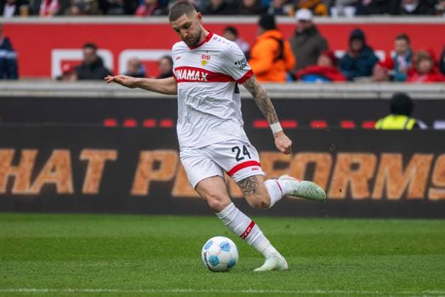 Julian Gaston Chabot VfB Stuttgart xettx, Germany, Stuttgart, 15 02 2025, Football, Bundesliga VfB Stuttgart vs VfL Wolfsburg, Season 2024 2025, 22 Matchday, MHP Arena Foto A2 Bildagentur Peter Hartenfelser DFL DFB REGULATIONS PROHIBIT ANY USE OF PHOTOGRAPHS AS IMAGE SEQUENCES AND OR QUASI VIDEO