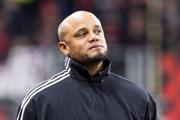 Vincent Kompany FC Bayern München, Head Coach Leverkusen, Soccer 1 Bundesliga 22 Matchday, Matchday 22, Bayer 04 Leverkusen FC Bayern München, 15 02 2024, BayArena, Leverkusen DFL regulations prohibit any use of photographs as image sequences and or quasi video Â