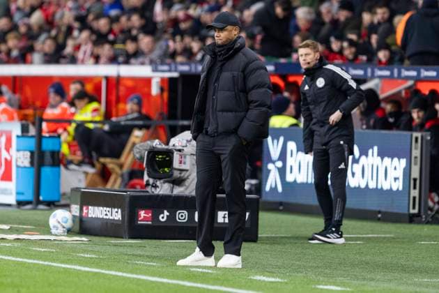 Vincent Kompany FC Bayern München, Head Coach Leverkusen, Soccer 1 Bundesliga 22 Matchday, Matchday 22, Bayer 04 Leverkusen FC Bayern München, 15 02 2024, BayArena, Leverkusen DFL regulations prohibit any use of photographs as image sequences and or quasi video Â