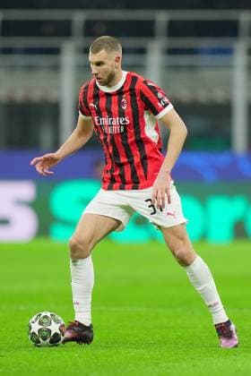 AC Milan s Strahinja Pavlovic during the Uefa Champions League soccer match between Ac Milan and Feyenoord at the San Siro Stadium in Milan, north Italy - Tuesday , February 18 , 2025. - Soccer .  Copyright: xSpada LaPressex