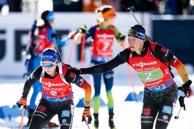 250220 Franziska Preuss of Germany and Justus Strelow of Germany compete in single mixed relay during the IBU Biathlon World Championships on February 20, 2025 in Lenzerheide Photo Petter Arvidson BILDBYRAN kod PA PA0984 bbeng biathlon biathlon biathlon biathlon world championships ibu world championships biathlon world championships relay single mixed relay  Copyright: PETTERxARVIDSON BB250220PA061