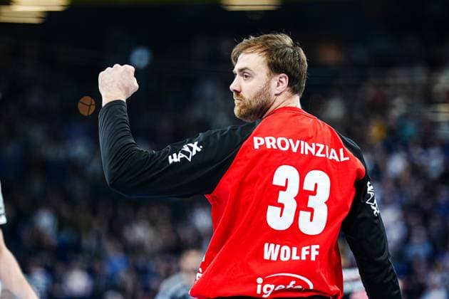 Cheers after Andreas Wolffs save THW Kiel, 33 GER, THW Kiel vs HC Erlangen, Handball, Bundesliga, Matchday, 20, Season 2024 2025, 20 02 2025 GER, THW Kiel vs HC Erlangen, Handball, Bundesliga, Matchday, 20, Season 2024 2025, 20 02 2025 Kiel Copyright: xEibner-Pressefoto MarcelxvonxFehrnx EP_MFN