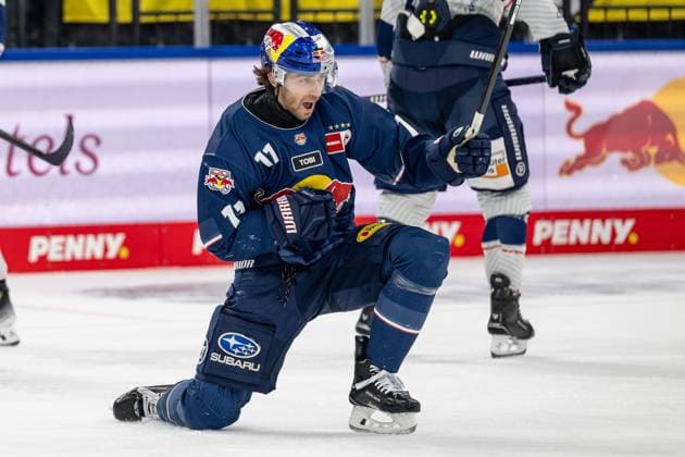 Markus Eisenschmid EHC Red Bull Muenchen, 11 celebrates his goal to connect 1 2 GER, EHC Red Bull Muenchen vs Iserlohn Roosters, Ice Hockey, DEL, 47 Matchday, Season 2024 2025, 21 02 2025 GER, EHC Red Bull Muenchen vs Iserlohn Roosters, Ice Hockey, DEL, 47 Matchday, Season 2024 2025, 21 02 2025 Muenchen Copyright: xEibner-Pressefoto HeikexFeinerx EP_HFR