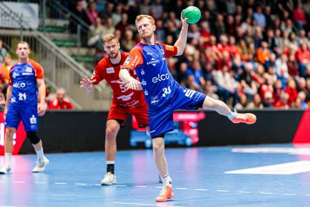 Sascha Pfattheicher (HBW Balingen-Weilstetten, 30) beim Siebenmeter 7 Meter Wurf GER, ASV Hamm-Westfalen vs. HBW Balingen-Weilstetten, Handball, 2. Bundesliga, 20. Spieltag, Spielzeit 2024 2025, 22.02.2025 GER, ASV Hamm-Westfalen vs. HBW Balingen-Weilstetten, Handball, 2. Bundesliga, 20. Spieltag, Spielzeit 2024 2025, 22.02.2025 Hamm Copyright: xEibner-Pressefoto JanxRollingerx EP_JSK