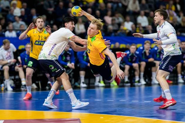 250312 Eric Johansson of Sweden during the EHF Euro Cup handball match between Sweden and Norway on March 12, 2025 in Stockholm Photo Joel Marklund BILDBYRAN kod JM EW0505 handball handball handball ehf euro cup sweden norway bbeng sverige  Copyright: JOELxMARKLUND BB250312JM025