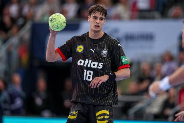 15 03 2025, International handball match, European Championship qualifier, Germany Austria, ZAG Arena Hannover Julian Köster GER 18 Lower Saxony Germany
