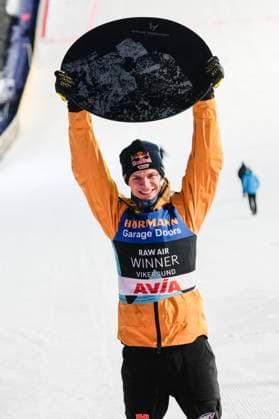 RAW AIR Vikersund men Vikersund 20250316 Andreas Wellinger from Germany takes 1st place in Raw Air 2025 overall Photo Terje Bendiksby NTB Vikersund Norway EDITORIAL USE ONLY RESTRICTED USE FOR BETTING COMPANIES  Copyright: xTerjexBendiksbyx xNTBx