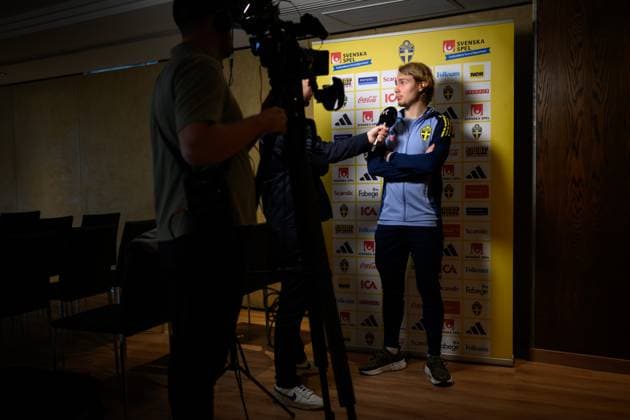 250318 Sebastian Nanasi of the Swedish men s national football team at a press event on March 18, 2025 in Marbella Photo Carl Sandin BILDBYRAN code CS CS0694 fotboll football soccer fotball landskamp pressträff event meeting sverige sweden sverige a bbeng  Copyright: CARLxSANDIN BB250318CS012