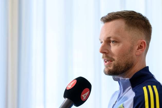 250318 Assistant coach Sebastian Larsson of the Swedish men s national football team at a press event on March 18, 2025 in Marbella Photo Carl Sandin BILDBYRAN kod CS CS0694 fotboll football soccer fotball landskamp pressträff event meeting sverige sweden sverige a bbeng  Copyright: CARLxSANDIN BB250318CS022