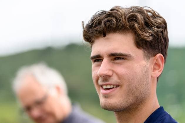 250319 Besfort Zeneli of the Swedish men s national football team in the mixed zone after a training session on March 19, 2025 in Marbella Photo Carl Sandin BILDBYRAN code CS CS0695 fotboll football soccer fotball landskamp träning practice training sverige sweden sverige a bbeng  Copyright: CARLxSANDIN BB250319CS043