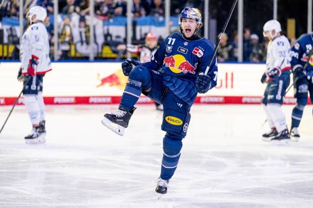 Markus Eisenschmid EHC Red Bull Muenchen, 11 celebrates his goal for 4 1 GER, EHC Red Bull Muenchen vs Adler Mannheim, Ice Hockey, DEL, Playoffs, Quarterfinals Game 2, Season 2024 2025, 19 03 2025 GER, EHC Red Bull Muenchen vs Adler Mannheim, Ice Hockey, DEL, Playoffs, Quarterfinals Game 2, Season 2024 2025, 19 03 2025 Muenchen Copyright: xEibner-Pressefoto HeikexFeinerx EP_HFR