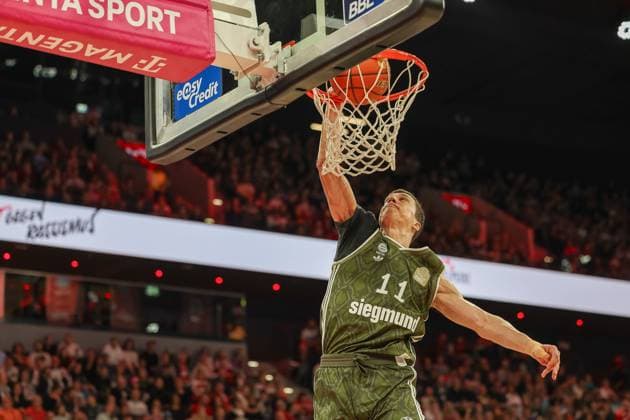 Vladimir Lucic FC Bayern Basketball, 11 with ball in the air, GER, FC Bayern Muenchen vs Rostock Seawolves, Basketball, easycredit Basketball Bundesliga, BBL, 25 Matchday, Season 2024 2025, 22 03 2025, GER, FC Bayern Muenchen vs Rostock Seawolves, Basketball, easycredit Basketball Bundesliga, BBL, 25 Matchday, Season 2024 2025, 22 03 2025 Muenchen Copyright: xEibner-Pressefoto JennixMaulx EP_JML