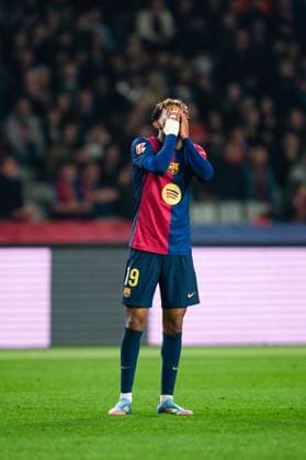 Spanish LaLiga EA Sports: FC Barcelona, Barca v CA Osasuna in Barcelona, Spain. Barcelona, Spain, 27, March, 2025. Spanish LaLiga EA Sports: FC Barcelona v CA Osasuna. (19) Lamine Yamal reacts. Barcelona Olympic Stadium Lluis Companys Barcelona Spain