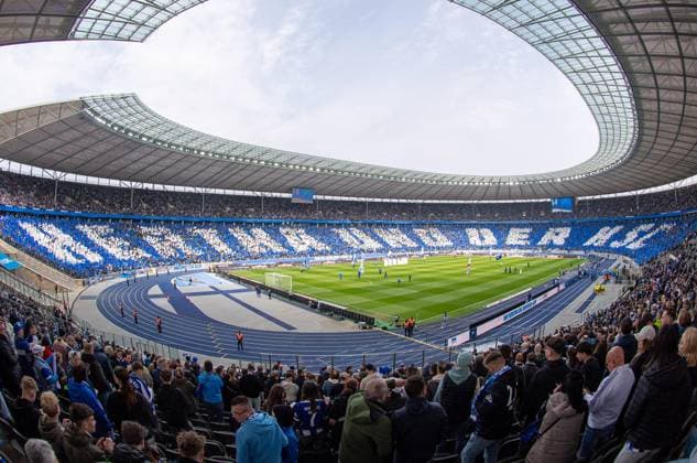 Soccer, Men, Season 2024 2025, 2 Bundesliga 27 Matchday , Hertha BSC Karlsruher SC, Fans of Hertha and Karlsruhe with joint choreography Hertha and KSC, 29 03 2025, Copyright: xSebastianxRäppold MatthiasxKochx
