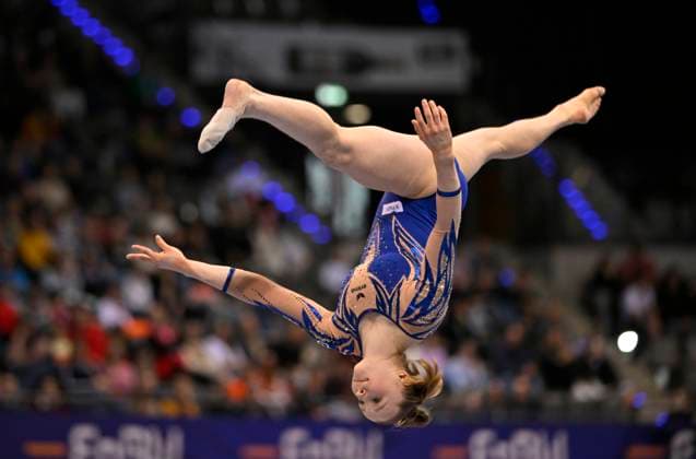 Silja STOEHR GER Balance beam Balance beam Action Gymnastics EnBW DTB Cup Stuttgart Porsche Arena 27 30 03 2025 Gymnastics EnBW DTB Cup
